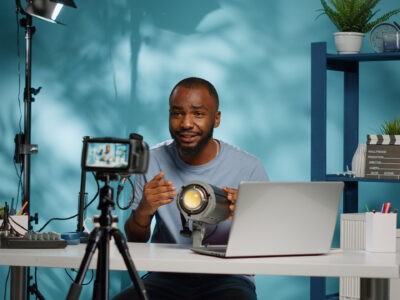 Content Creation: Make Money with Canva & AI Tools